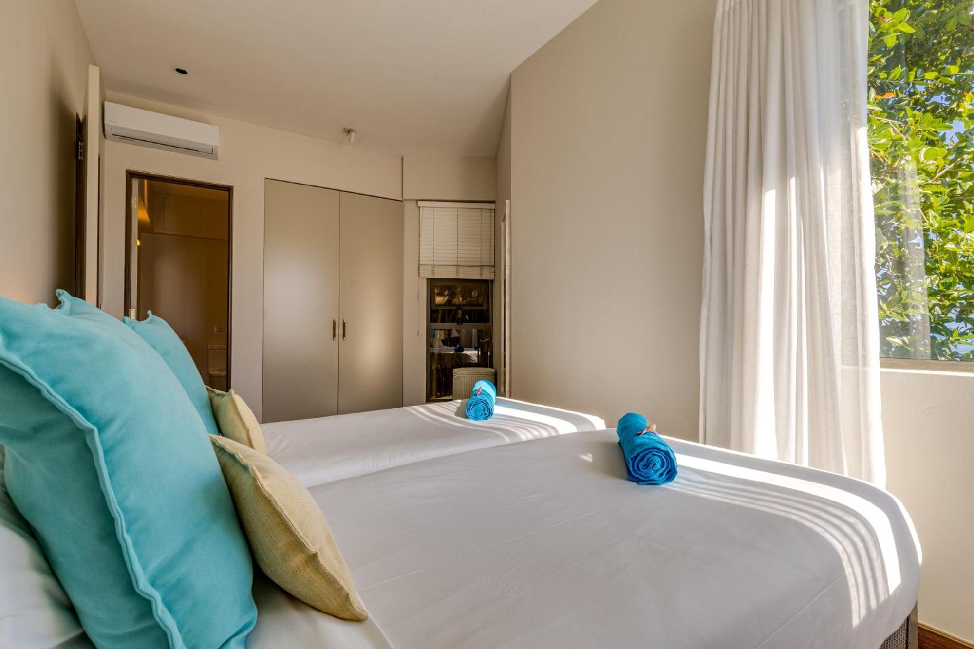 Esplanade By Horizon Holidays *